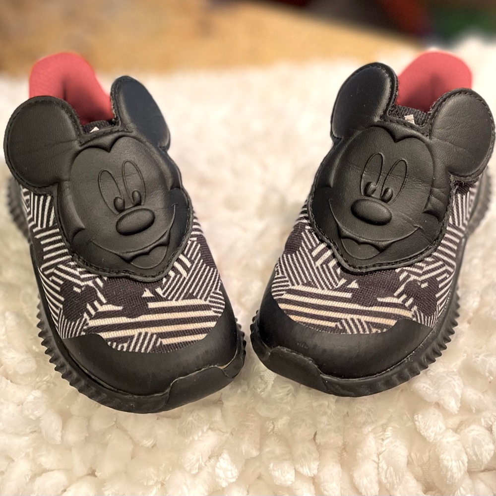Toddler adidas Mickey Mouse sneakers